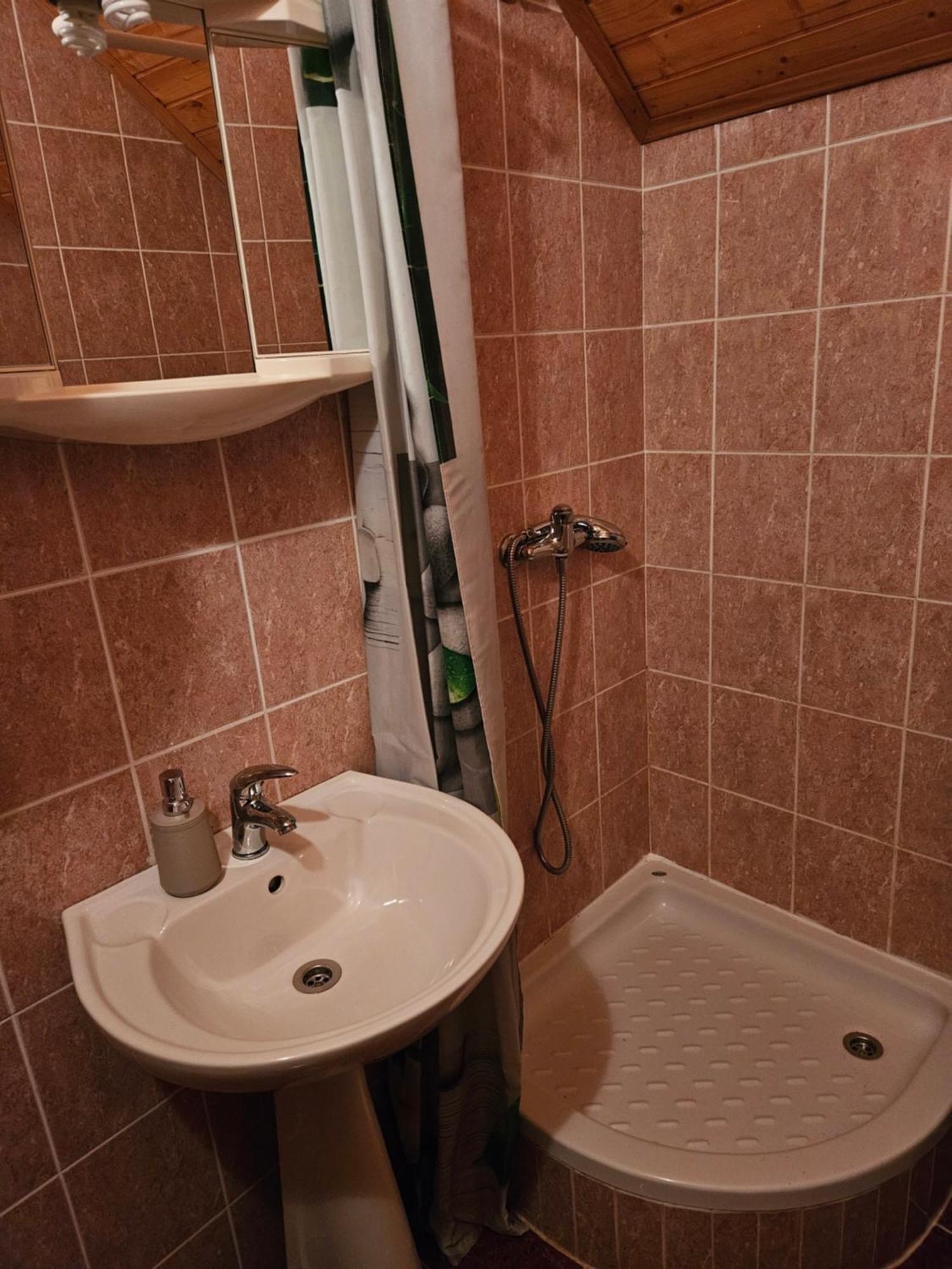 Apartman Mile - Holiday House Smoljanac Esterno foto