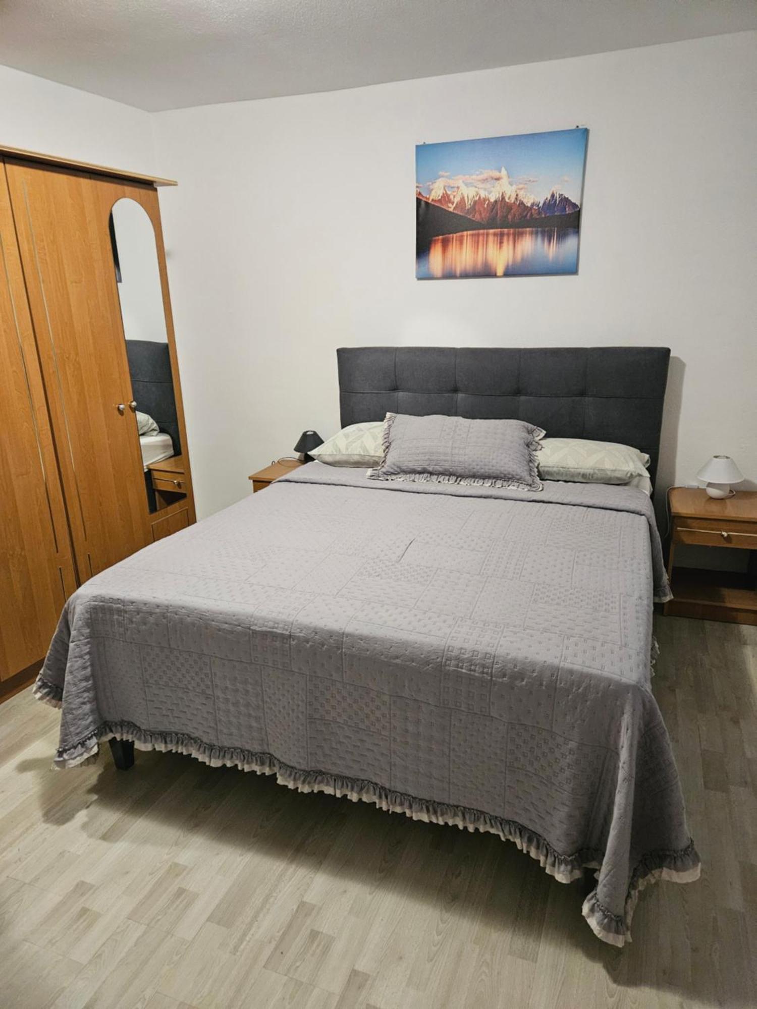 Apartman Mile - Holiday House Smoljanac Esterno foto